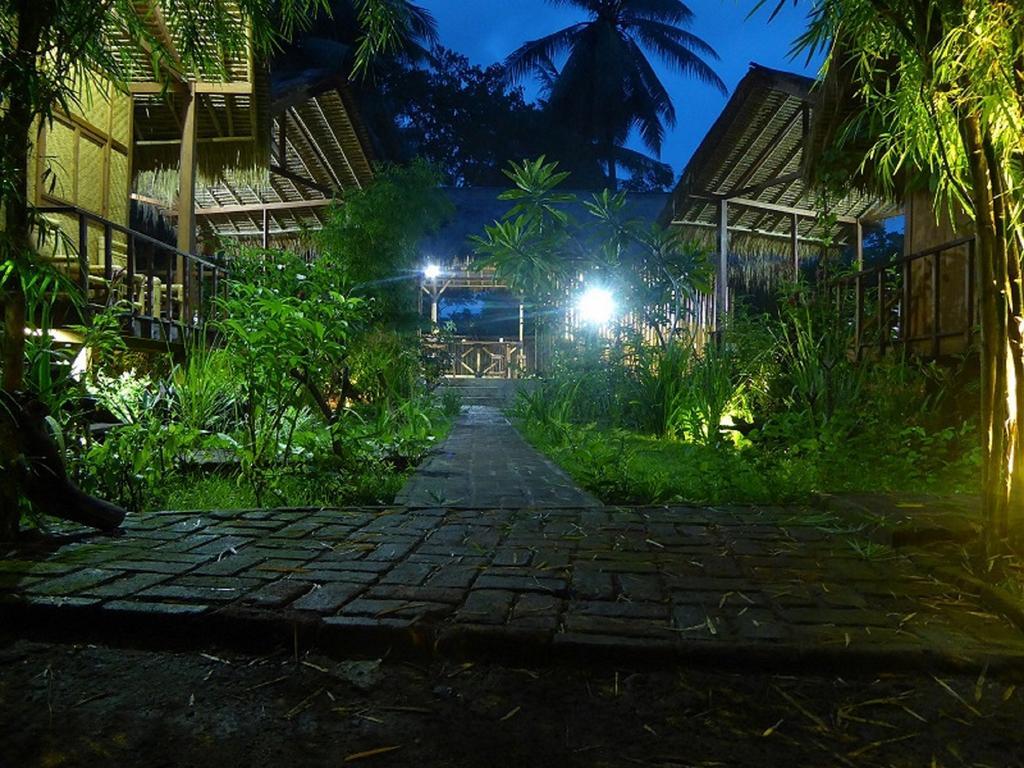 Shibui Garden Bungalows And Restaurant Tanjung (Lombok) Exterior foto